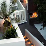 Fresh Boutique Hotel 3*